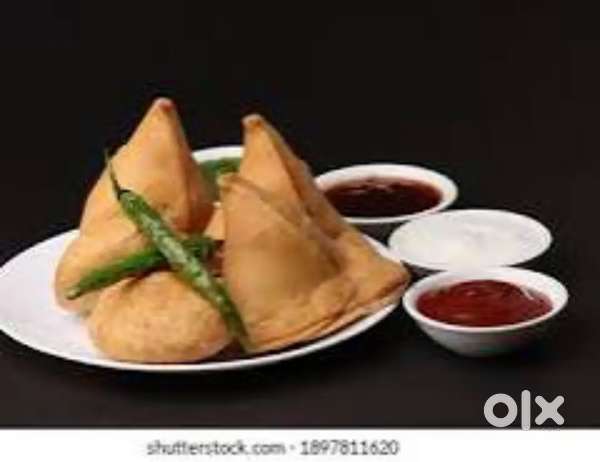 पोहे कचोरी जलेबी बनाने वाला उस्ताद चाहिए फुल टाइम के लिए