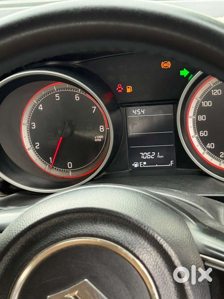 Maruti Swift Vxi 2021