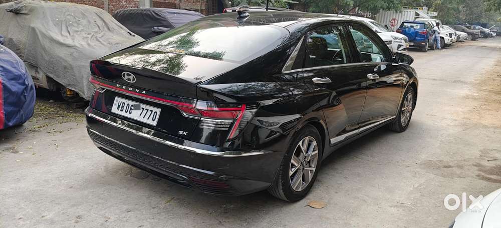 Hyundai Verna 1.5 Sx (o) Ivt, 2023, Petrol