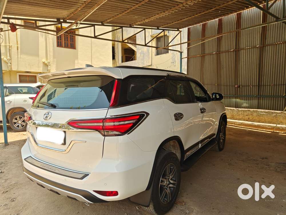 Toyota Fortuner 4x2 Mt 2.8 Diesel, 2024
