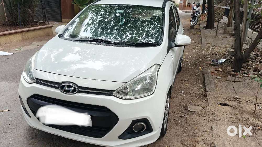 Hyundai Grand I10 Sportz 2014, Well Maintained.two Keys Available