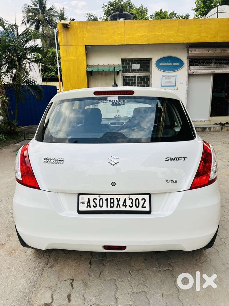 Maruti Suzuki Swift Vxi + Manual, 2016, Petrol