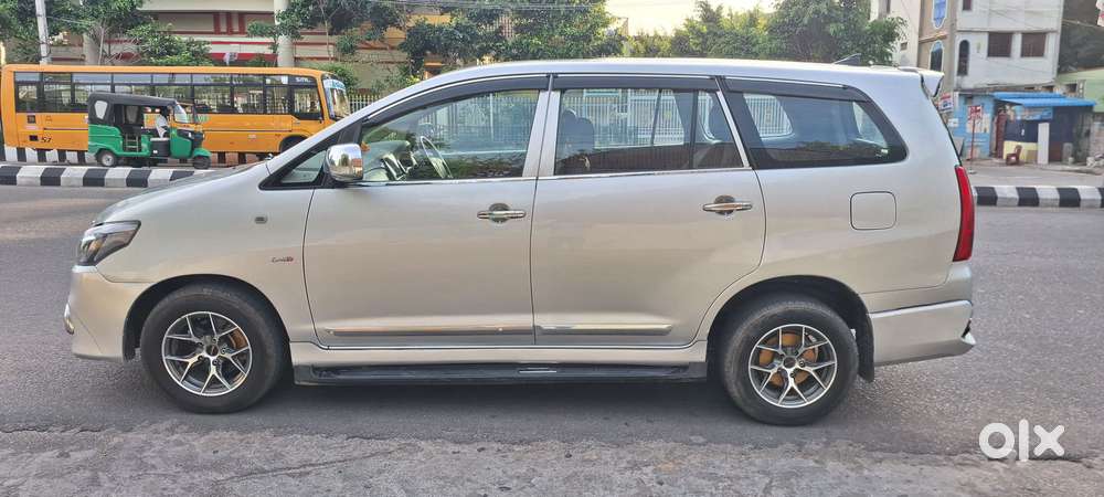 Toyota Innova 2.5 G (diesel) 7 Seater, 2014, Diesel