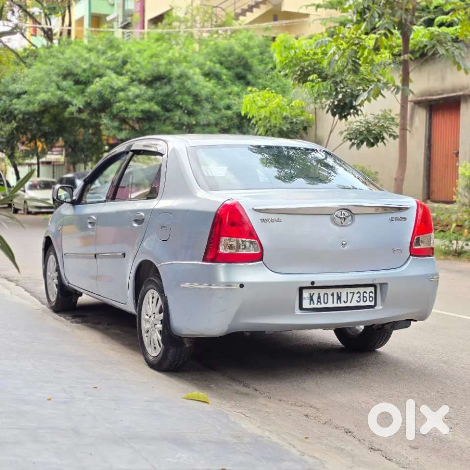 Toyota Etios 1.5 Vx, 2011, Petrol