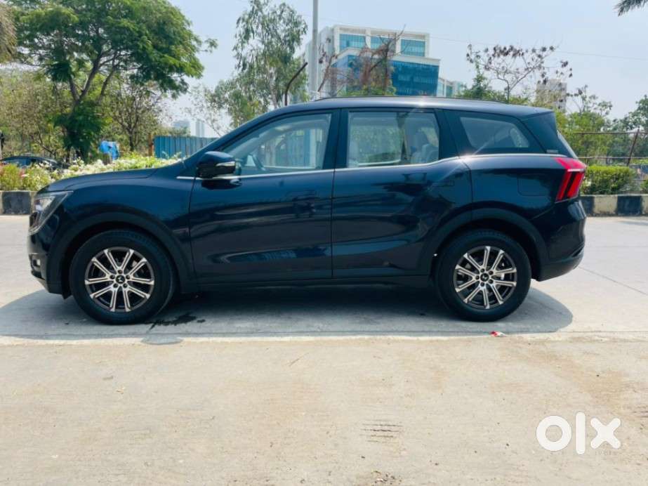 Mahindra Xuv700 2.2 Ax 7 Diesel At Str, 2025, Diesel