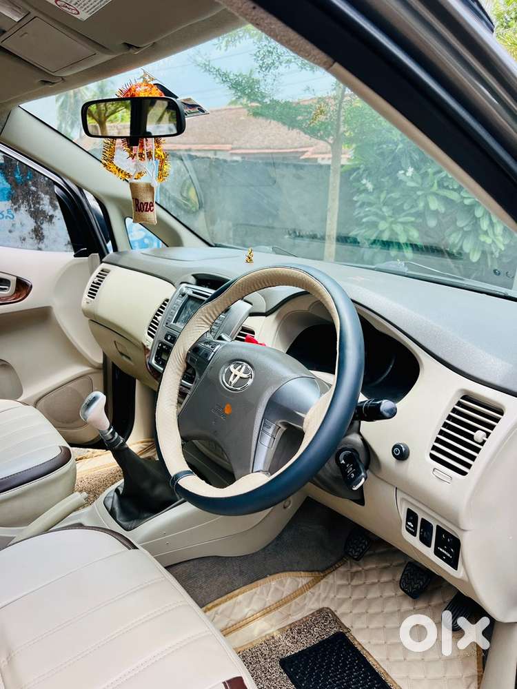 Toyota Innova Type-4 Diesel 2014