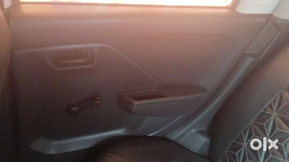 Maruti Suzuki Alto 2023 Petrol 1st Meter Running 32000