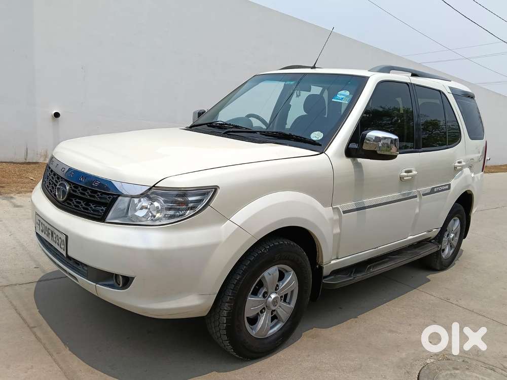 Tata Safari Storme Vx, 2015, Diesel