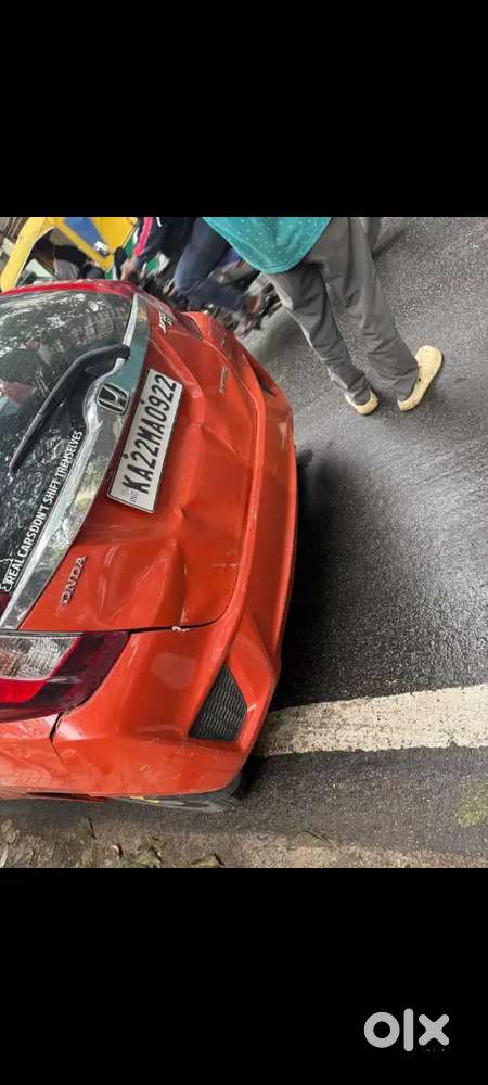 Want To Sell My Car In Urgent Basis Dealers Please Be Away