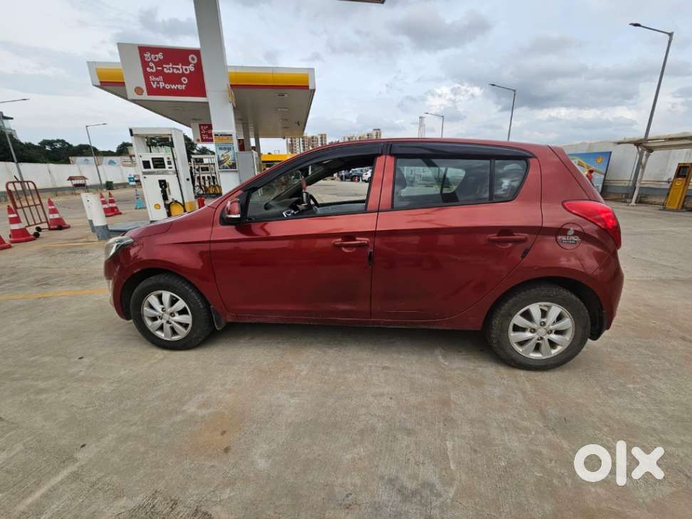 Hyundai I20 Sportz 1.2 Bs-iv, 2014, Petrol