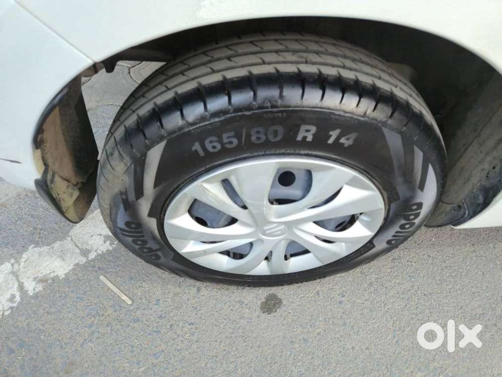 Maruti Suzuki Swift Vxi + Manual, 2021, Petrol