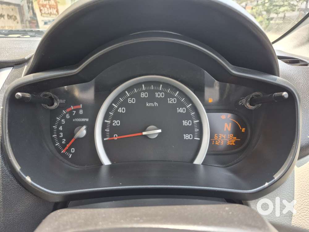 Maruti Suzuki Celerio 1.0 Vxi Ags, 2015, Petrol