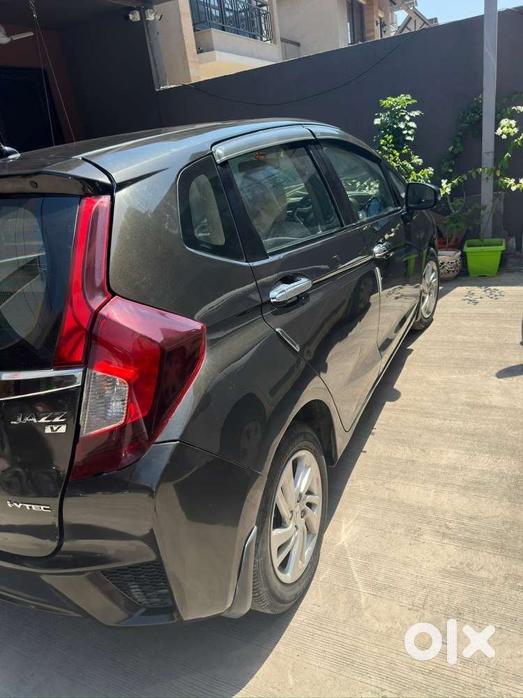 Honda Jazz Petrol Manual 2017