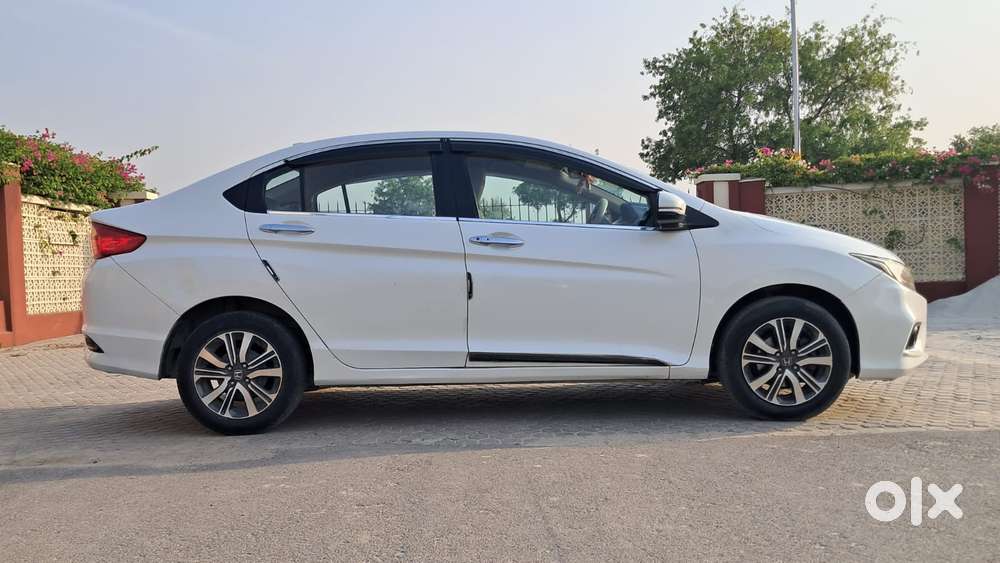 Honda City V Mt Exclusive, 2020, Petrol