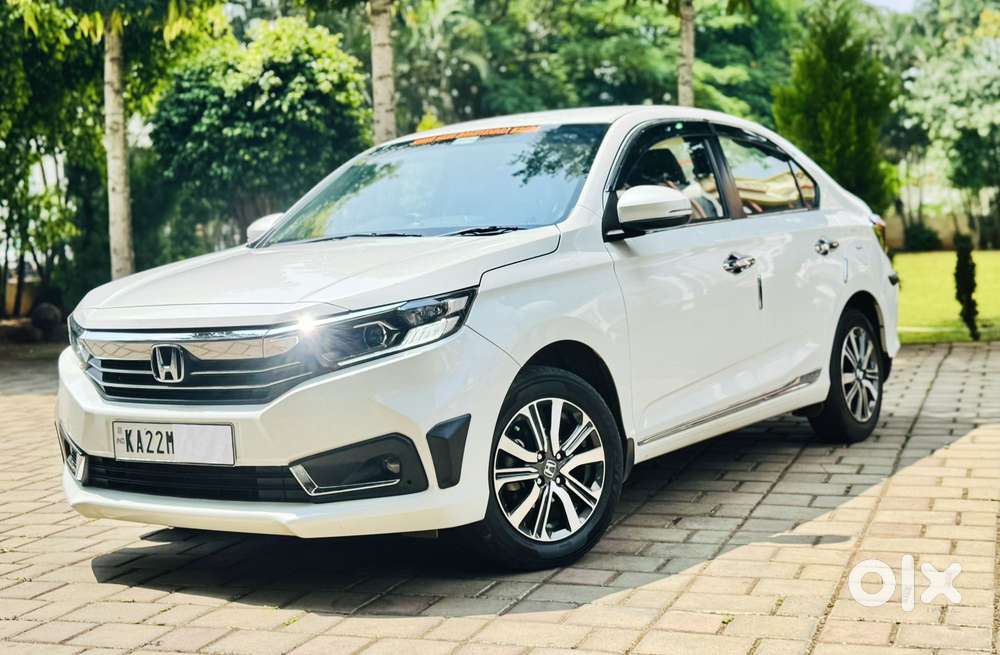 Honda Amaze, 2022, Petrol