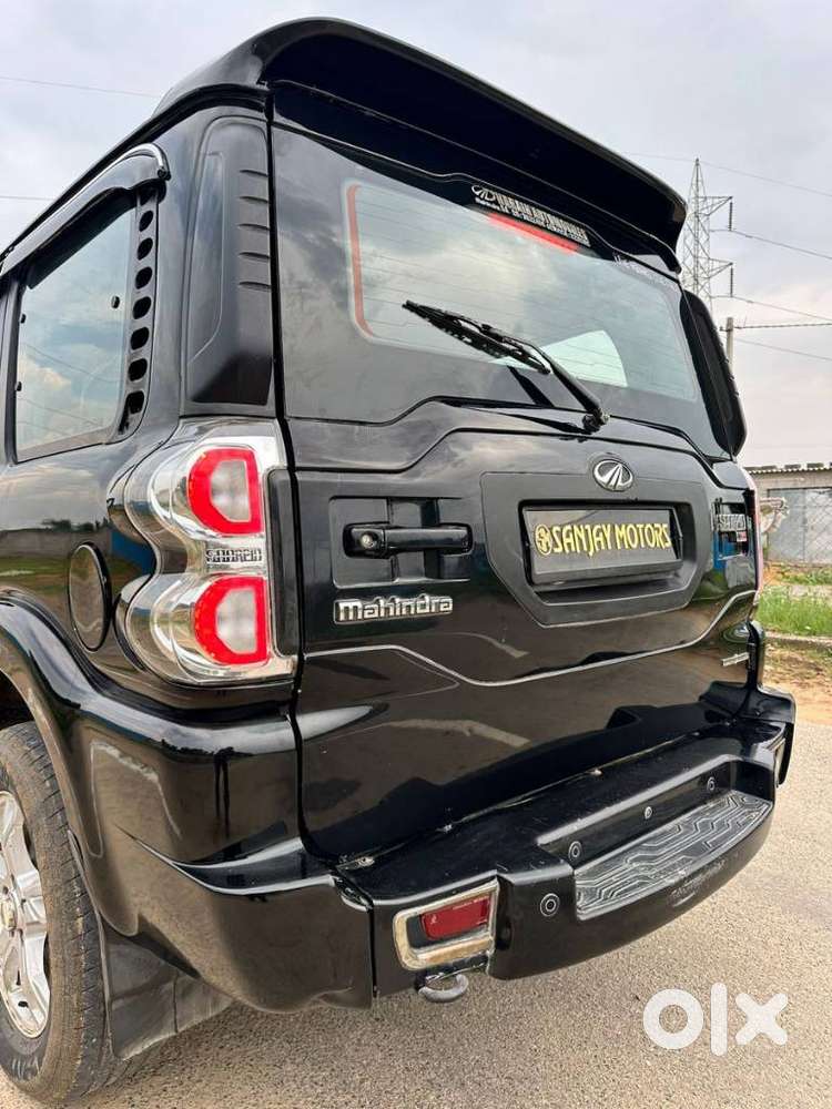 Mahindra Scorpio S10, 2017, Diesel