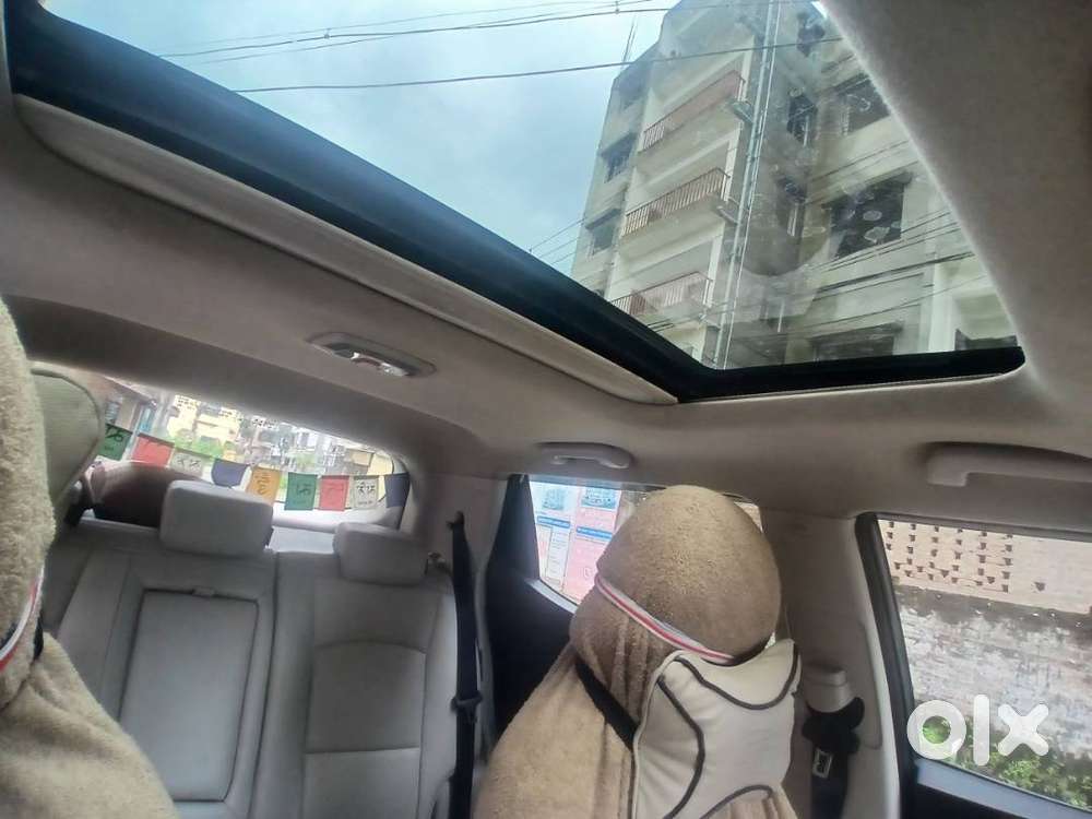 Xuv 300 W8 (o) Petrol
