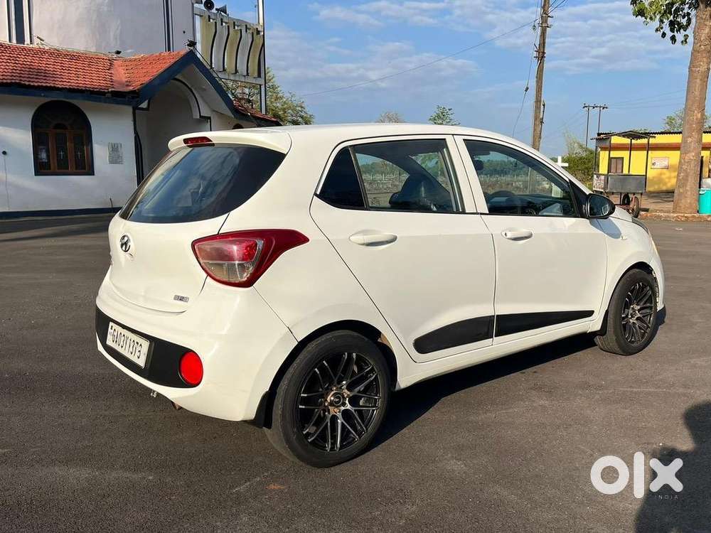 2017 Hyundai Petrol Manual 51,000 Km