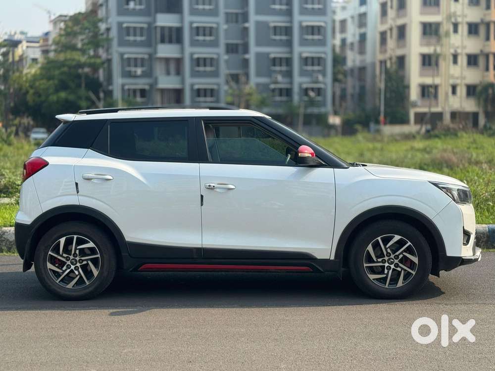Mahindra Xuv300 Turbosport W8(o), 2023, Petrol