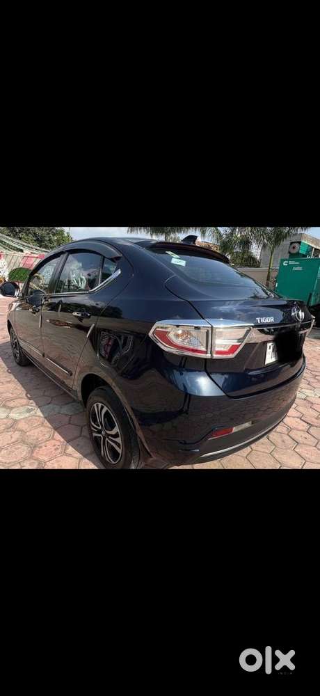 Tata 2022 Car Hybrid Km Driven