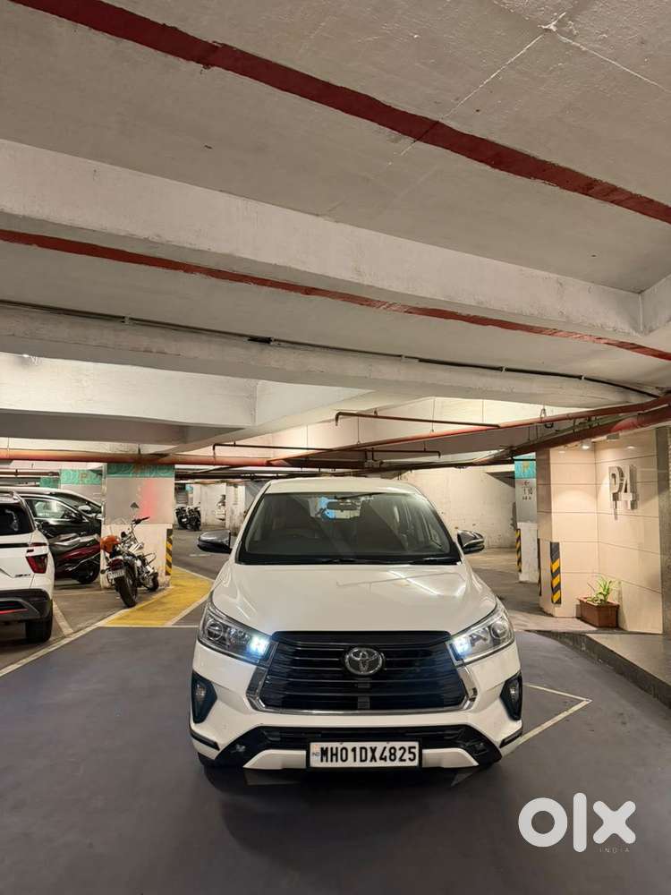 Toyota Innova Crysta 2.7 Zx At, 2022, Petrol
