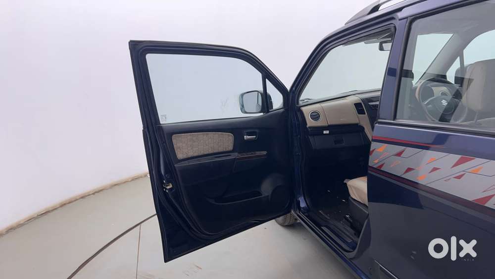 Maruti Suzuki Wagon R 1.0 Vxi Amt, 2018, Petrol