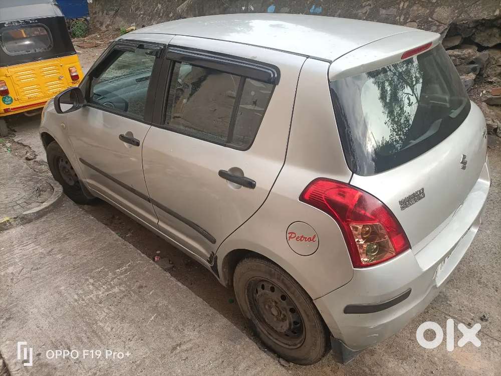 Maruti Suzuki Swift 2009 Petrol 80000 Km Driven