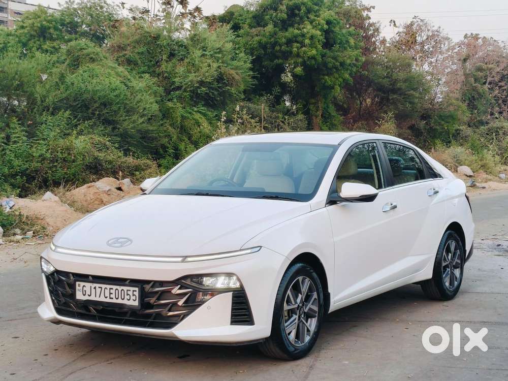 Hyundai Verna 1.5 Sx Petrol Mt, 2023, Petrol