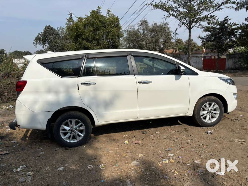 Toyota Innova Crysta 2018 Diesel 62446 Km Driven