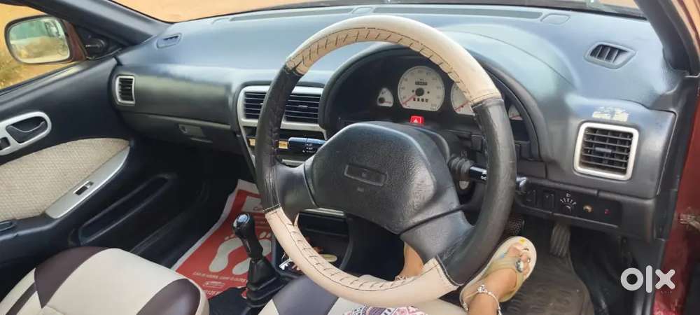 Maruti Suzuki Esteem Lxi 2006