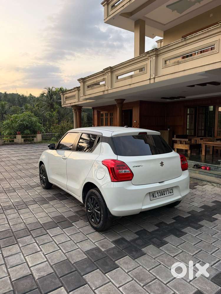 Maruti Suzuki Swift Vxi Optional, 2019, Petrol