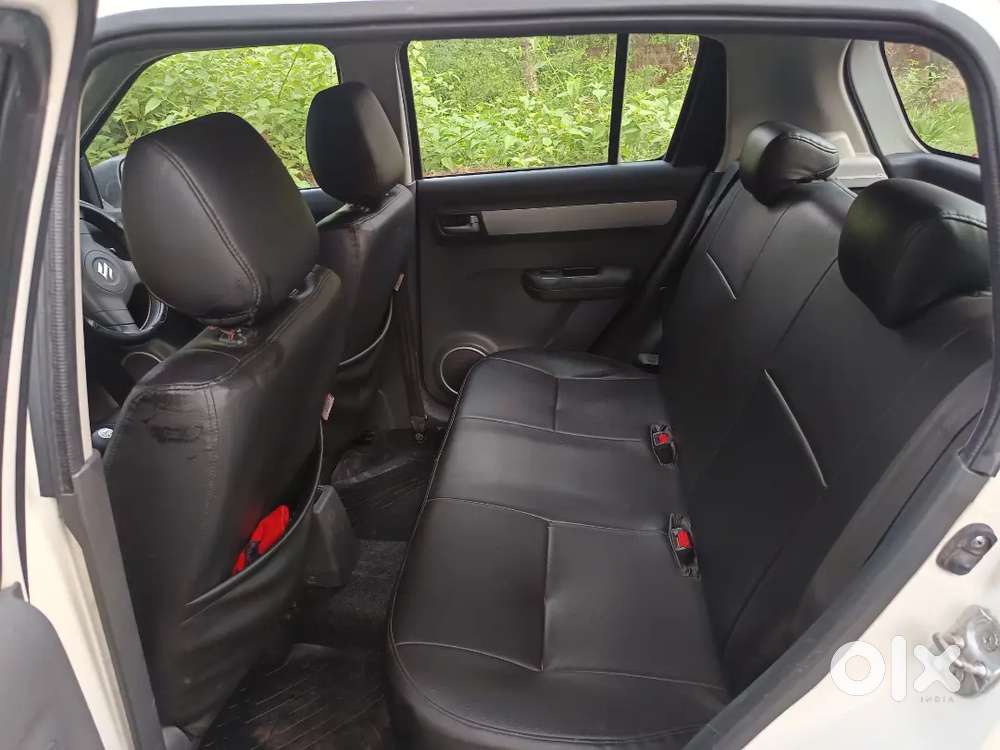 Maruti Suzuki Swift 2009 Petrol 67000 Km Driven