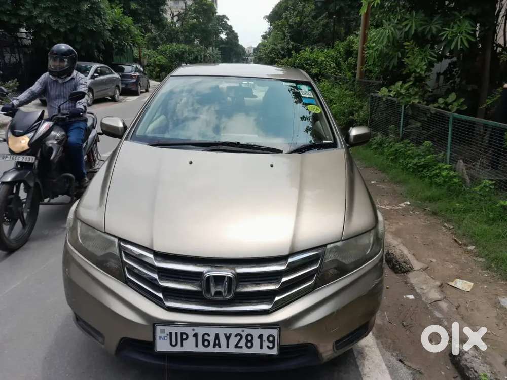 Honda City 1.5 Sv 2015,cng Brand New Company Kit