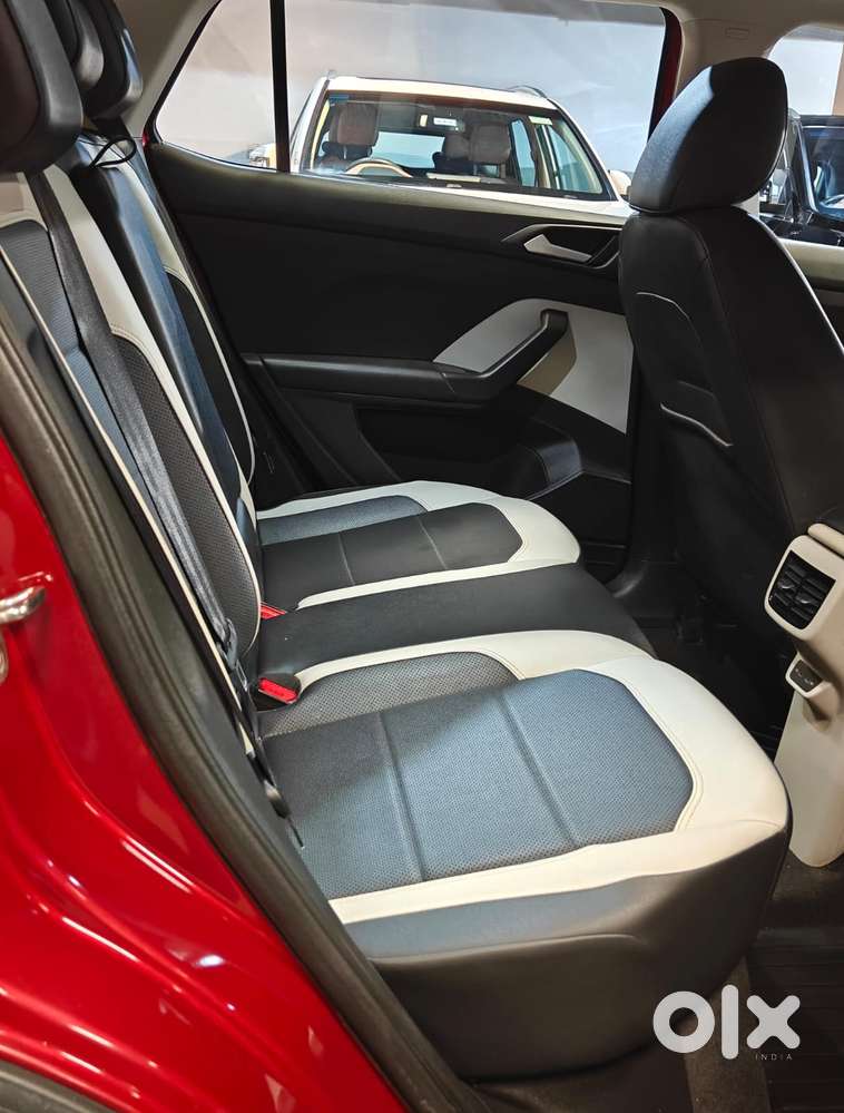 Volkswagen Taigun 1.0 Tsi Topline, 2024, Petrol