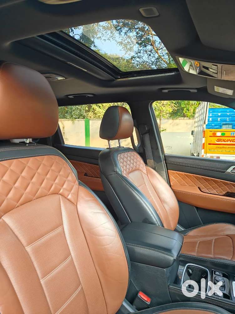 Mahindra Alturas G4 4wd At, 2019, Diesel