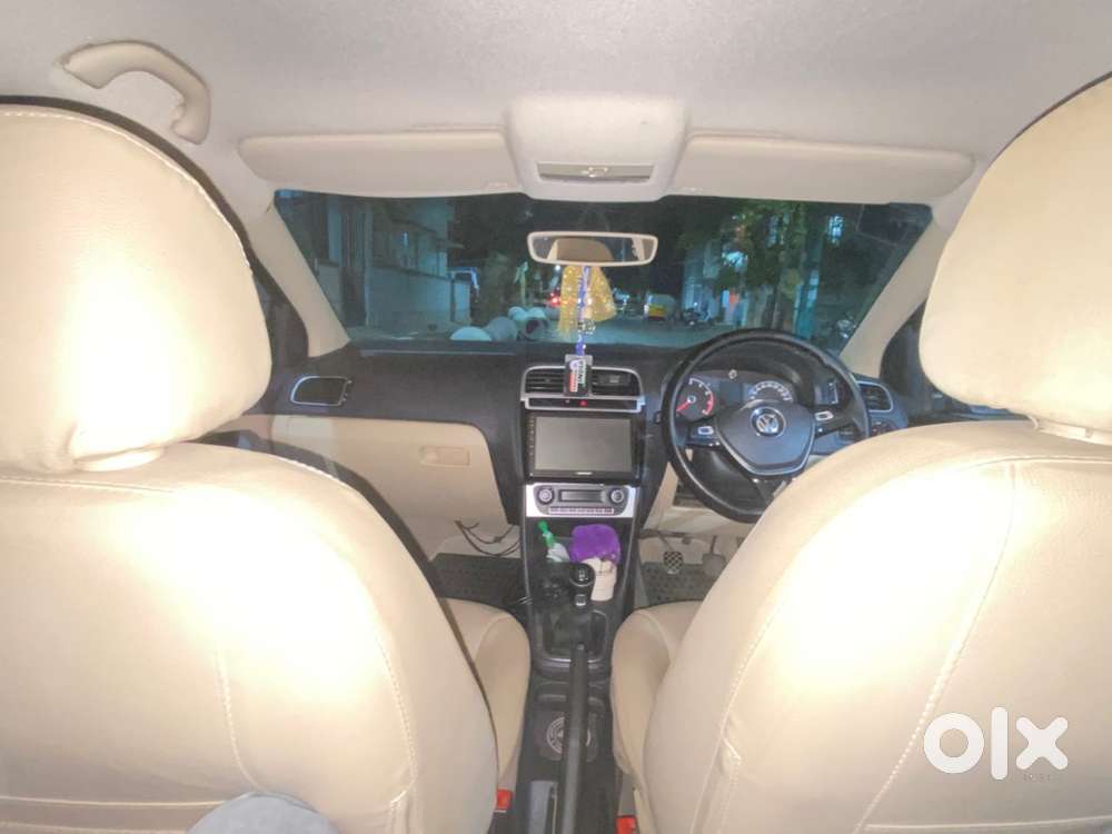 Volkswagen Polo Petrol 2016