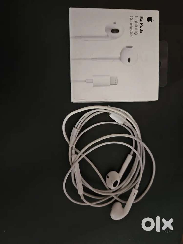 Apple original EarPods Lightning port Accessories 1761011759