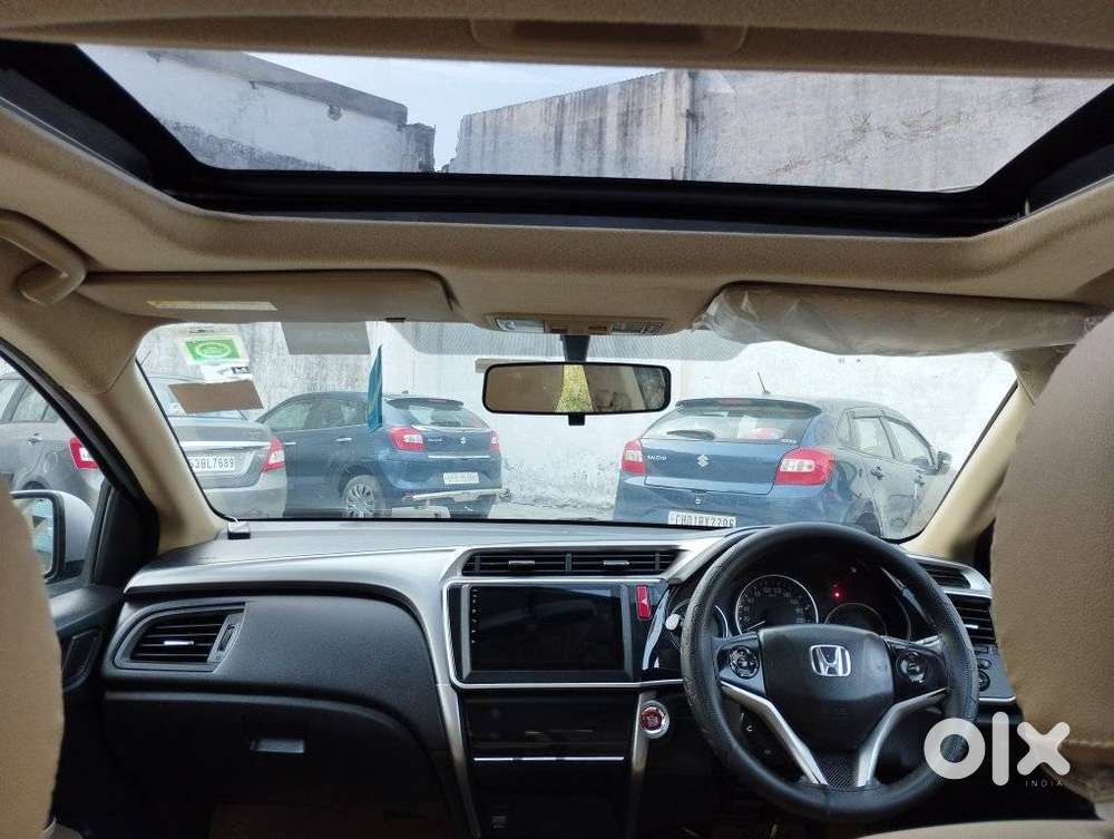 Honda City Vx Petrol Mt, 2015, Petrol