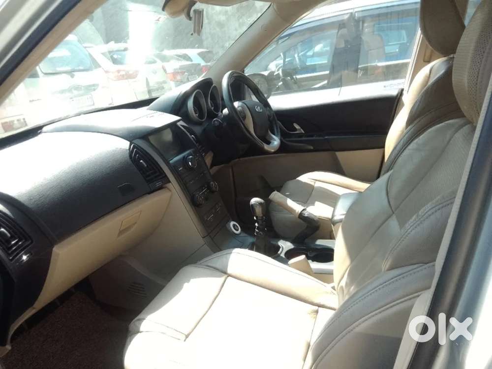 Mahindra Xuv500 At W10 Fwd, 2016, Diesel