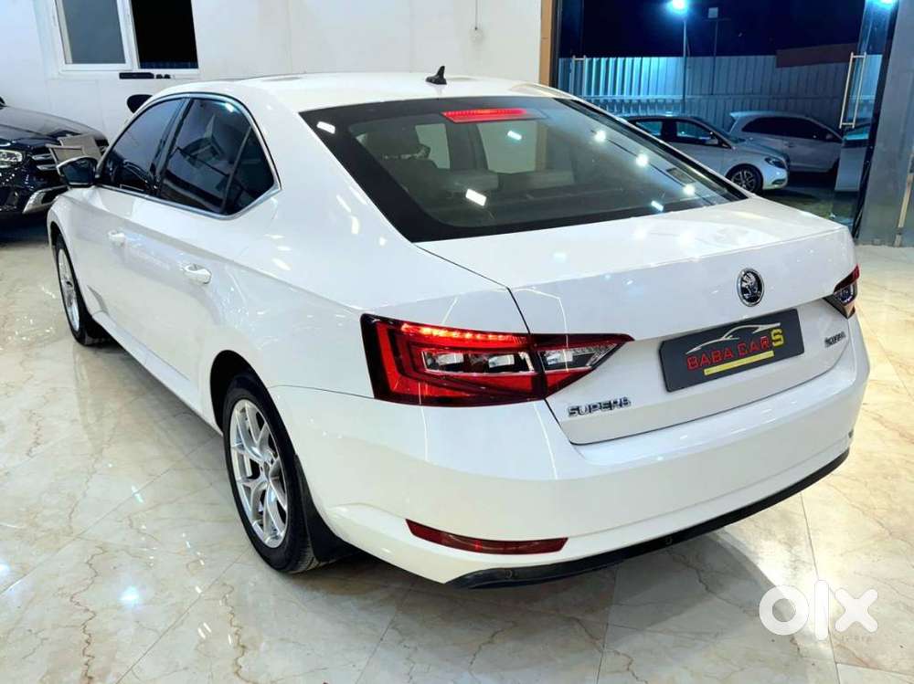 Skoda Superb Style 1.8, 2017, Petrol