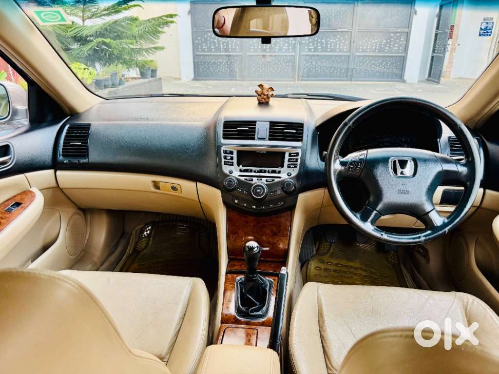 Honda Accord 2.4 Manual, 2006, Petrol