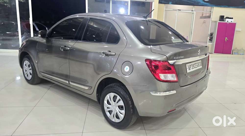 Maruti Suzuki Swift Dzire Vxi(o) Amt, 2019, Petrol