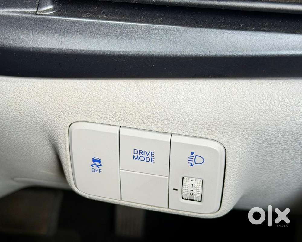 Hyundai I20 Petrol Spotz, 2024, Petrol