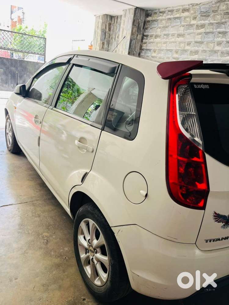 Ford Car 2010 Model Top Model Titanium Model No Problem
