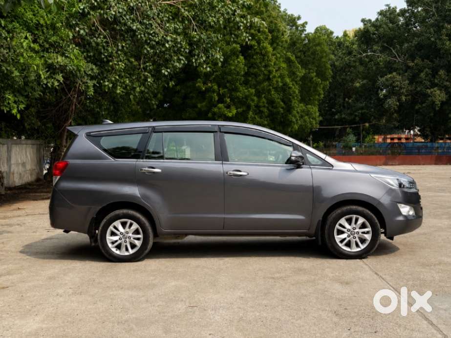 Toyota Innova Crysta 2.4 Vx Mt, 2019, Diesel