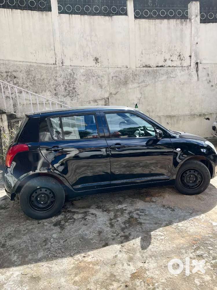 Maruti Suzuki Swift 2005