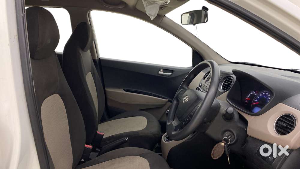 Hyundai Grand I10 Sportz 1.2 Kappa Vtvt, 2015, Petrol