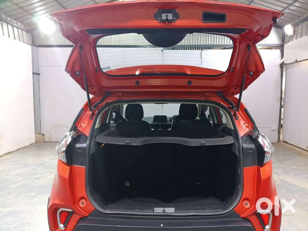 Tata Nexon 1.5 Revotorq Xza Plus S Amt, 2023, Petrol