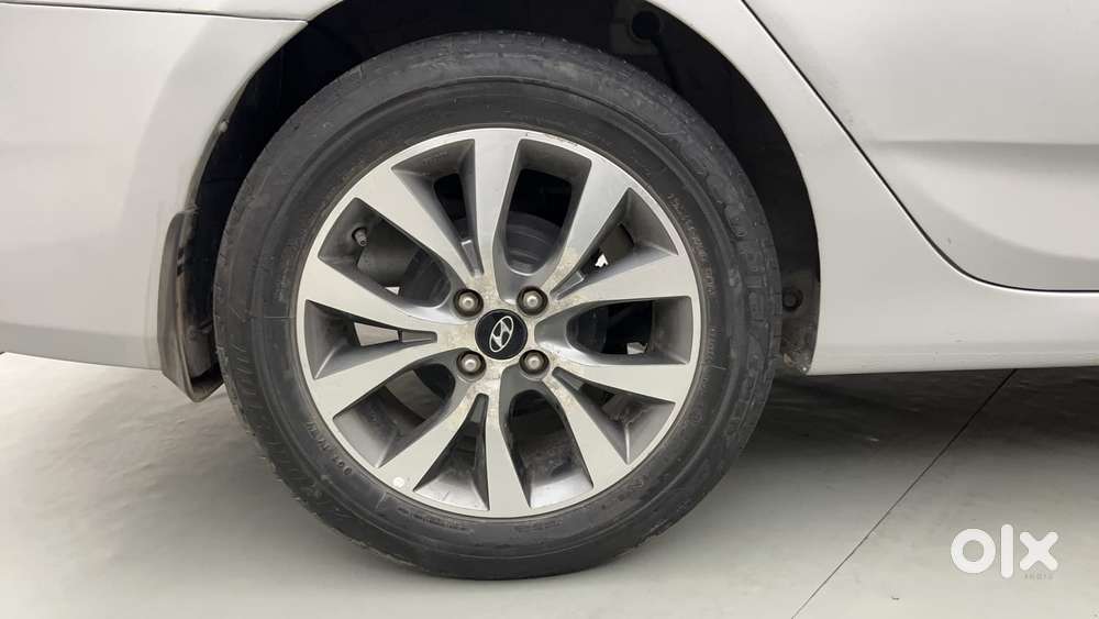 Hyundai Verna 1.6 Sx Vtvt, 2016, Petrol