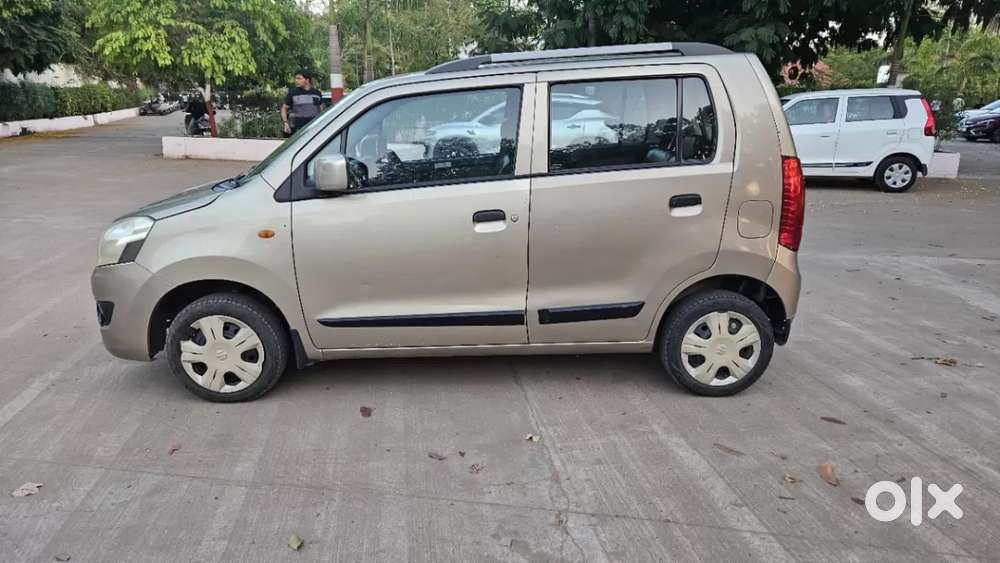 Maruti Suzuki Wagon R 1.0 Vxi Amt, 2016, Petrol